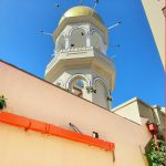 Tower of Juma Masjid mosque in Durban South Africa. A top 10 tourist attraction as featured on durbanvibe.co.za Durban tourist information and what's on in Durban website